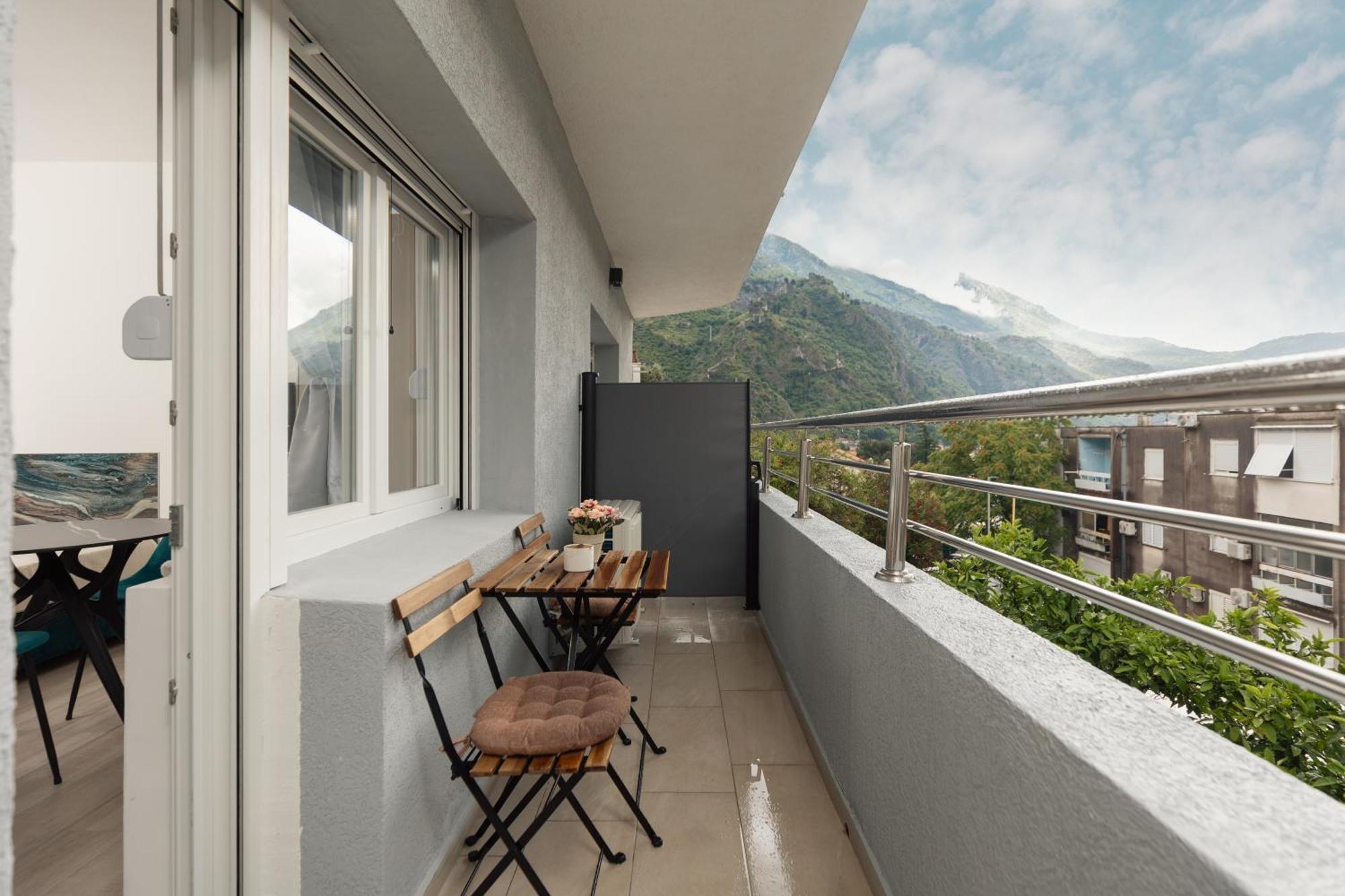 Apartments Time Kotor Bagian luar foto